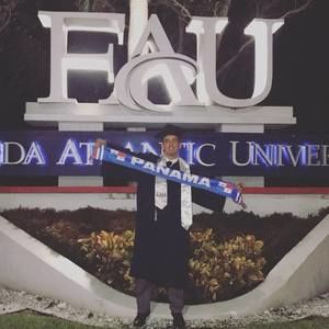 Meet your Posher, Daniel